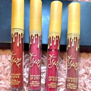 Kylie Matte Liquid Lipsticks, set of 4 (purples)